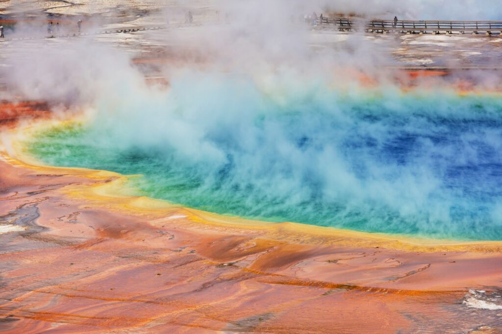 Yellowstone, best places to visit in the usa