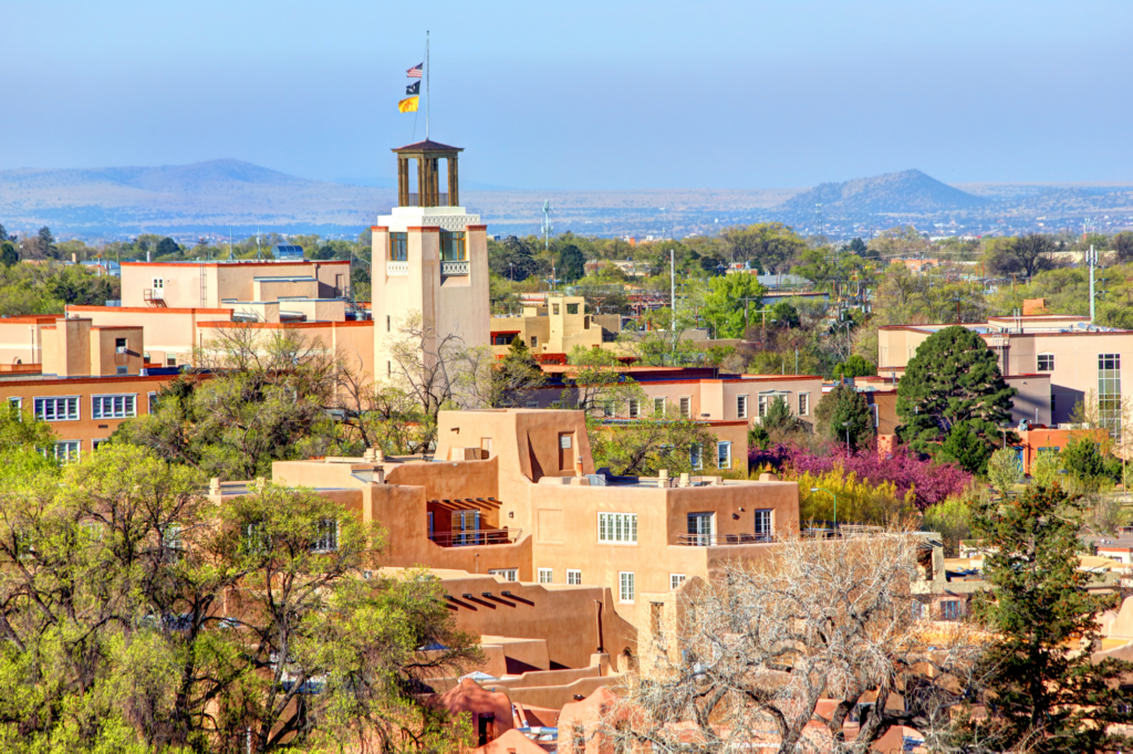 Scenery of Santa Fe, New Mexico. This destination in Mexico is one of the best vacation spots for couples in the U.S. 